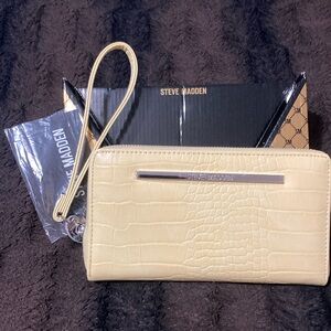 Steve Madden Yellow Croco Zia Wallet